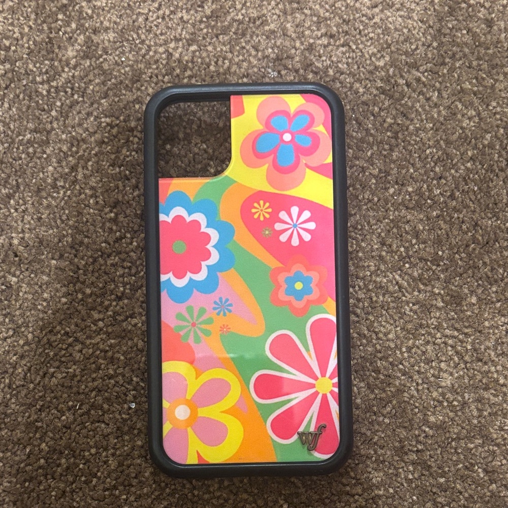 Wildflower Floral Pattern iPhone 13 Case - Black Border